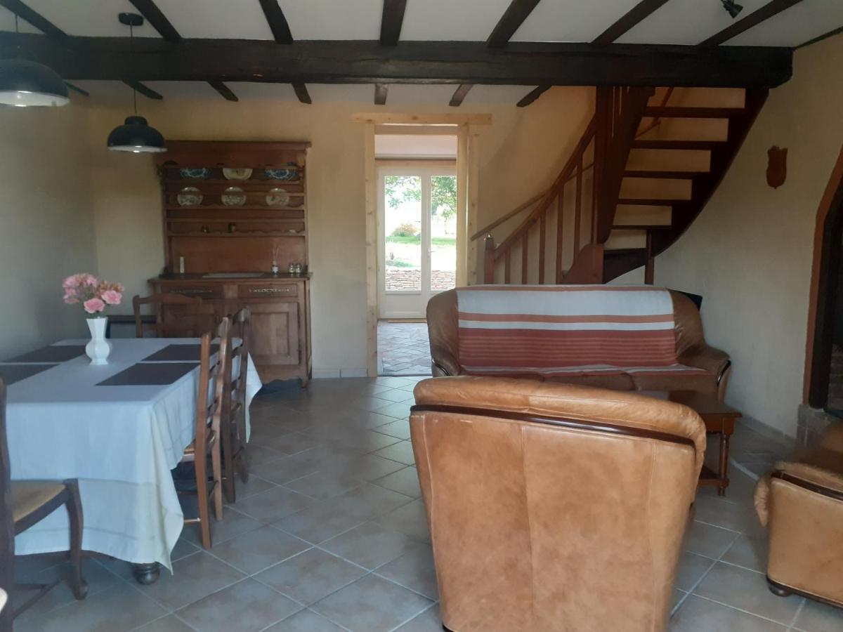 La Fenetre Villa Saint-Florent-des-Bois Eksteriør bilde